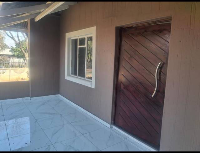 3 BEDROOM PROPERTY TO RENT IN VANDERBIJLPARK SW 5